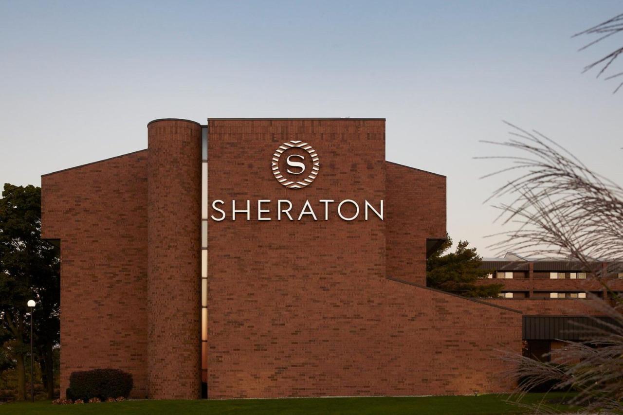 Sheraton Grand Rapids Airport Hotel Cascade Eksteriør billede