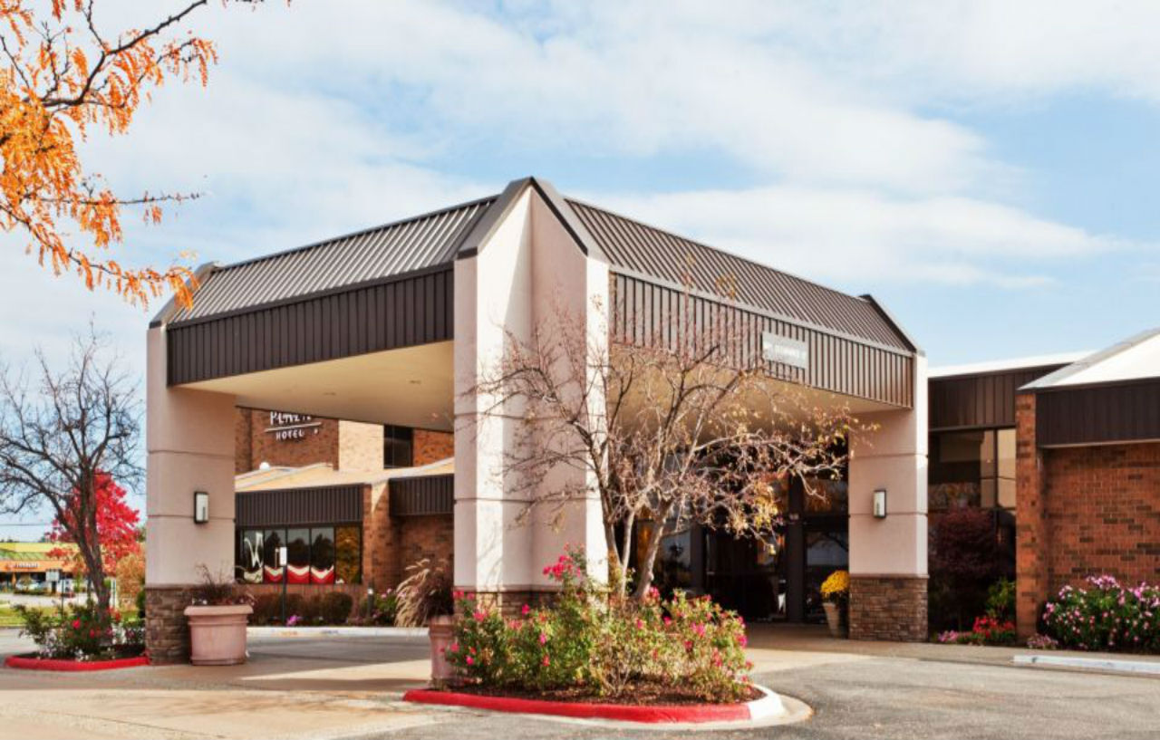 Sheraton Grand Rapids Airport Hotel Cascade Eksteriør billede